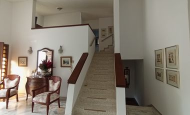 casa en venta en las mercedes. Cod V121240