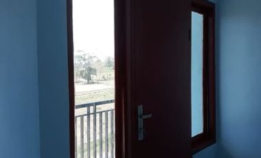 Dijual Ruko 2 lt..Di Daerah Menganti..Kedamean Gresik