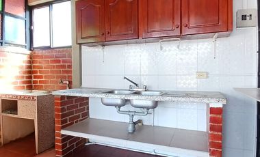 apartamento en arriendo en poblado campestre. Cod A120027