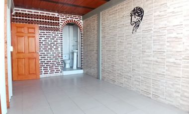 apartamento en arriendo en poblado campestre. Cod A120027