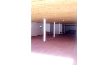 VENDO LOCAL COMERCIAL SOBRE IMPORTANTE AVENIDA