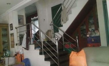 Rumah Lama Terawat Strategis Tanah Luas Siap Huni Cihanjuang Cimahi