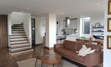 casa en venta en cajicá. Cod V8408334