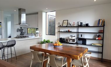 casa en venta en cajicá. Cod V8408334