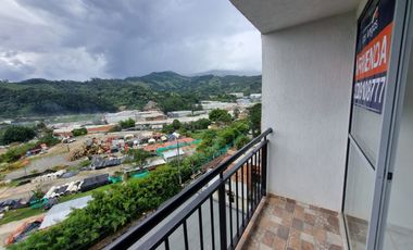 apartamento en venta en la tablaza. Cod V511744