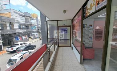 COD. 1804 - SE ARRIENDA LOCAL - BARRIO: CENTRO