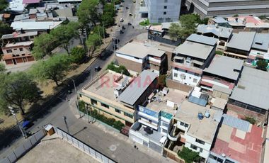 🏡 **VENTA DE CASA URBANA EN PIURA** 🏡

¿Buscas un nuevo hogar en una ubicación ideal? ¡Esta es tu oportunidad! Presentamos una hermosa y espaciosa c