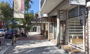 Local en Excelente Zona Comercial