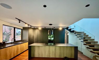 casa en venta en poblado - el campestre. Cod V12881