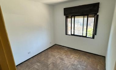 Venta Departamento 3 Ambientes con terraza La Tablada