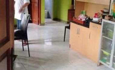 Rumah dan Kolam Ikan Sayap Citeureup Cimahi