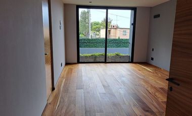 Casa nueva en Venta  en Jardines del Pedregal