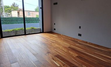 Casa nueva en Venta  en Jardines del Pedregal