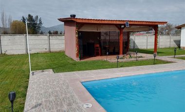 Casa en venta de 178 m2 + Terreno de 1.125 m2 en Coinco