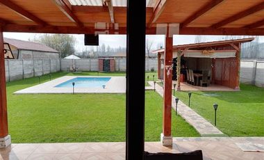 Casa en venta de 178 m2 + Terreno de 1.125 m2 en Coinco