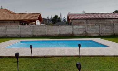 Casa en venta de 178 m2 + Terreno de 1.125 m2 en Coinco