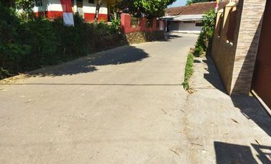 Area Alun-Alun Ciparay Kaplingan 100 Jutaan