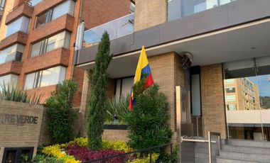 APTO RENTA  COUNTRY CLUB LA CAROLINA BOGOTA COMPAÑIA O MULTINACIONAL