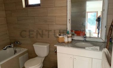 Arriendo acogedora casa amoblada 3D 2B piscina, sector Pasco