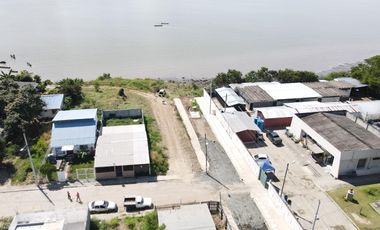 Terreno en venta Bahía de Caráquez Frente al Mar