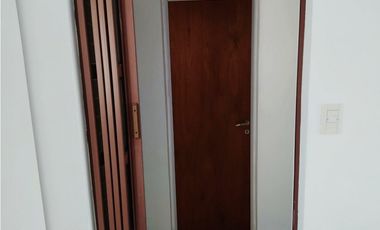 3 AMB. CON BALCON. ZONA FAC. DCHO. CIUDAD DE SANTA FE