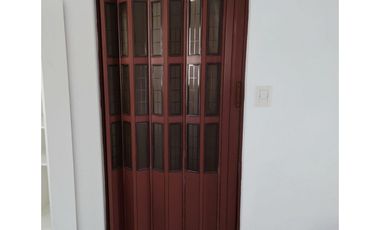 3 AMB. CON BALCON. ZONA FAC. DCHO. CIUDAD DE SANTA FE