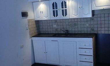 Venta. Villa de Mayo, sobre calle Cerviño. Casa en PH al fondo