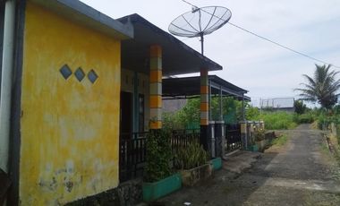 RUMAH JL JEND SIDOMULYO CURUP REJANG LEBONG BENGKULU