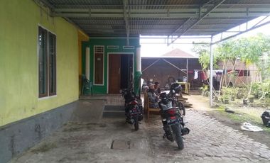 RUMAH JL JEND SIDOMULYO CURUP REJANG LEBONG BENGKULU