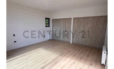 Moderna y confortable casa Colegio Alemán