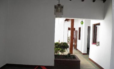 casa en venta en latino. Cod V13049