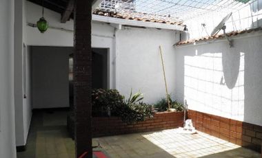 casa en venta en latino. Cod V13049