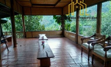 Villa, Cafe dan Kolam yang Sejuk di dataran tinggi Ujungberung Bandung | SANDYS