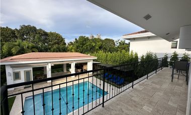 Fairway Estates, Santa María