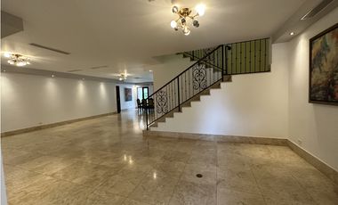Fairway Estates, Santa María
