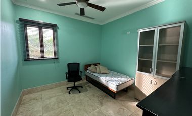 Fairway Estates, Santa María
