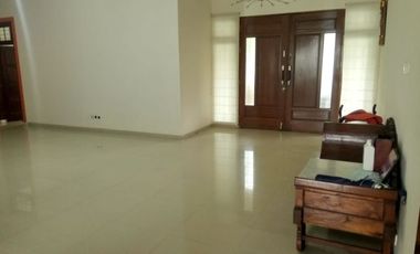 Rumah mewah strategis siap huni di kesambi kota cirebon