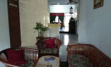 Cozy House in Kekalik Mataram