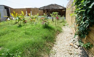 Se Alquila Casa Cerca del Mar y Frente al Mar en Olón