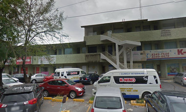 LOCALES COMERCIALES AVE. LAZARO CARDENAS