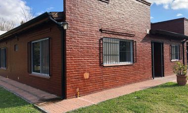 Venta de hermosa propiedad en el barrio San José, General Hornos.