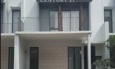 Rumah 3 Lantai Semi Furnish Di Wisteria Cakung Jakarta Timur