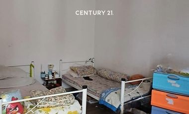 Rumah 3 Lantai Semi Furnish Di Wisteria Cakung Jakarta Timur