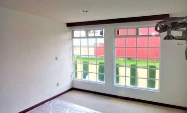 Renta Casa en Condominio Metepec