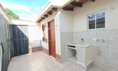 casa en venta en villa del rosario. Cod V29363