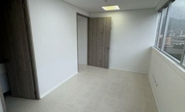 oficina en arriendo en sabaneta. Cod A6026