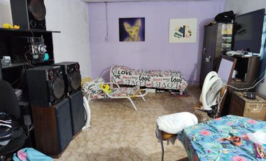 VENTA DE CASA 3 AMBIENTES - MÁS 2 DEPARTAMENTOS MONO AMBIENTE Y UN GALPÓN - MONTE GRANDE