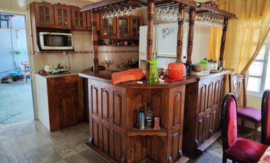 VENTA DE CASA 3 AMBIENTES - MÁS 2 DEPARTAMENTOS MONO AMBIENTE Y UN GALPÓN - MONTE GRANDE