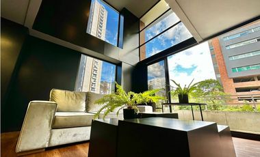 Apartamento Amoblado Cerca Al Centro Comercial El Tesoro