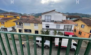 apartamento en arriendo en la ceja. Cod A68348